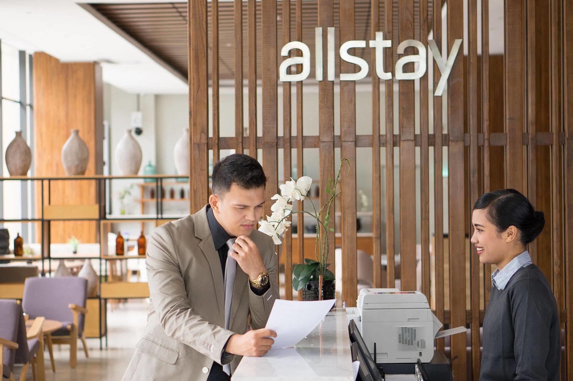 Allstay Hotel Semarang Simpang Lima Kültér fotó